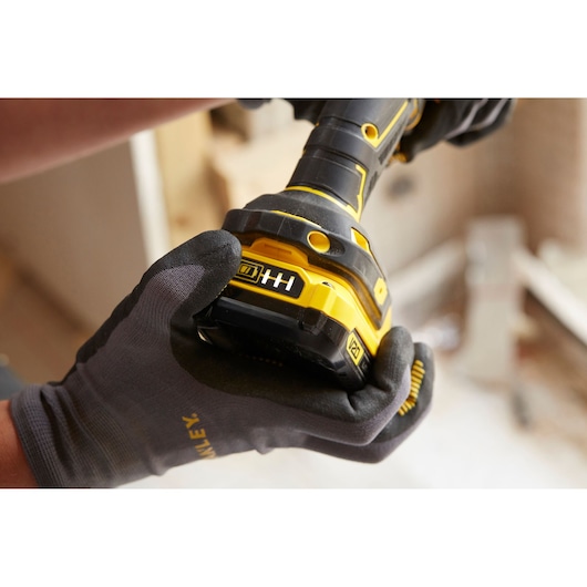 Parafusadeira / Furadeira Brushless 1/2” (13mm) 20V Max Íon de Lítio c/ Maleta